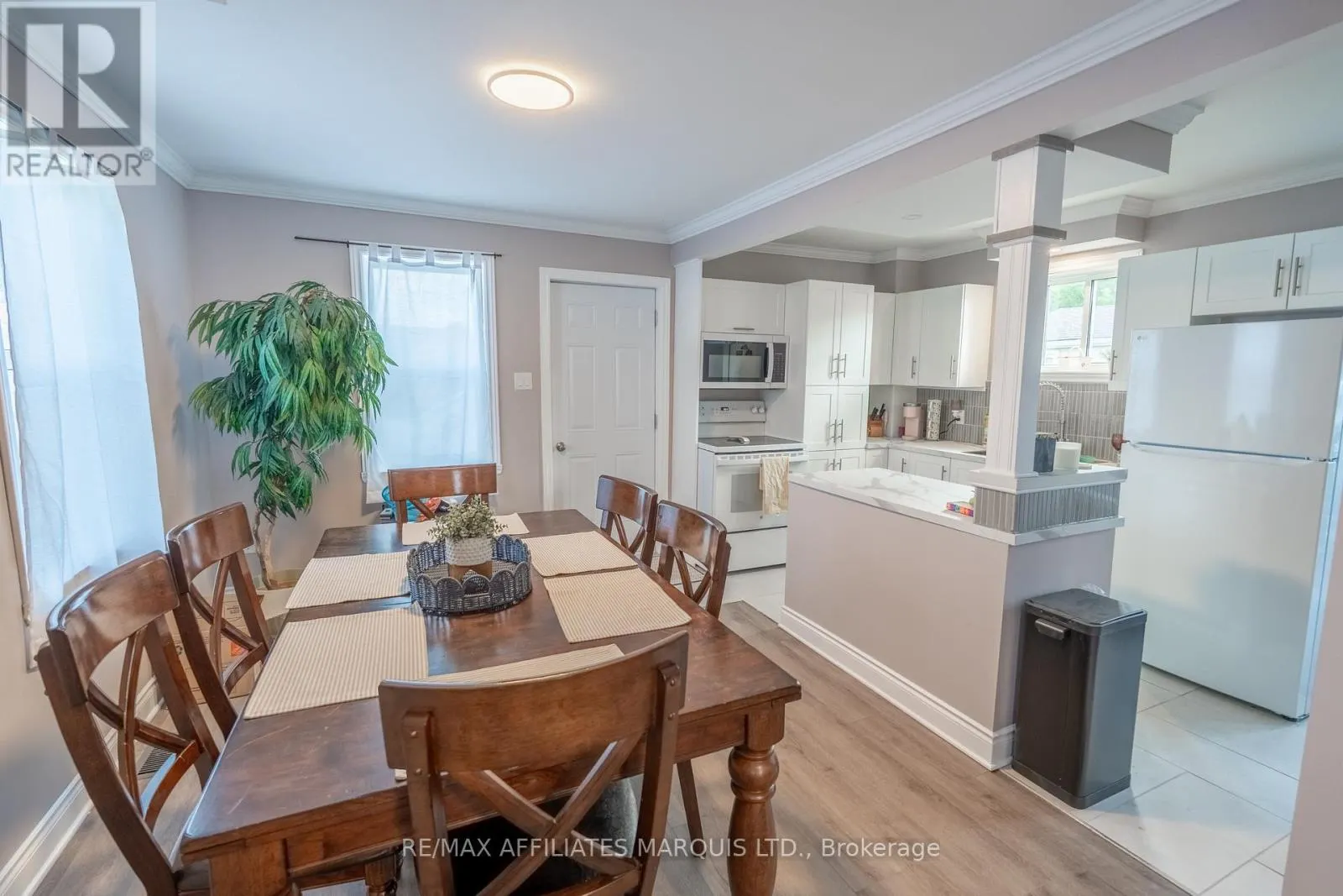 2 WHITEHEAD AVENUE