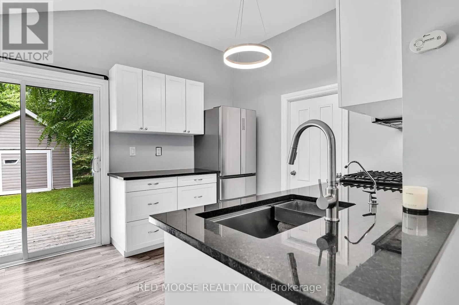 4309 LOCKE LANE
