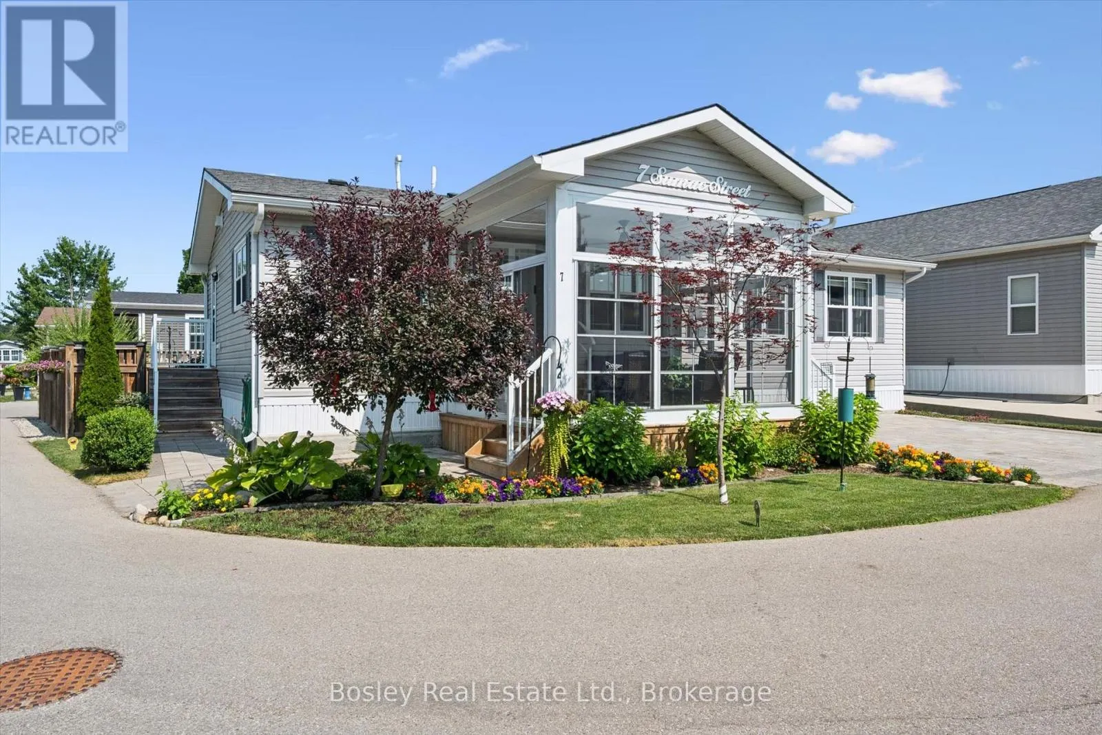 7 SUMAC STREET