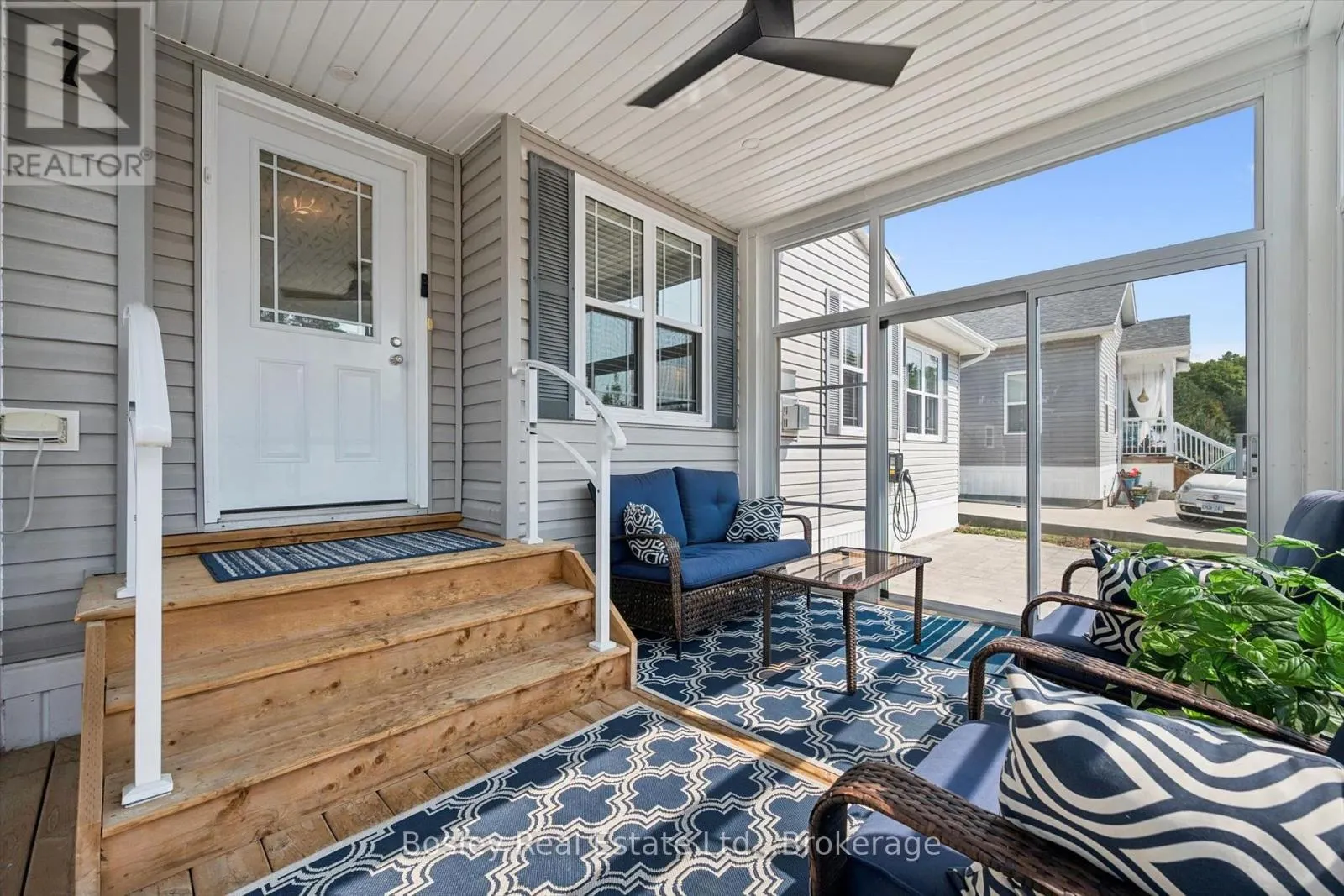 7 SUMAC STREET