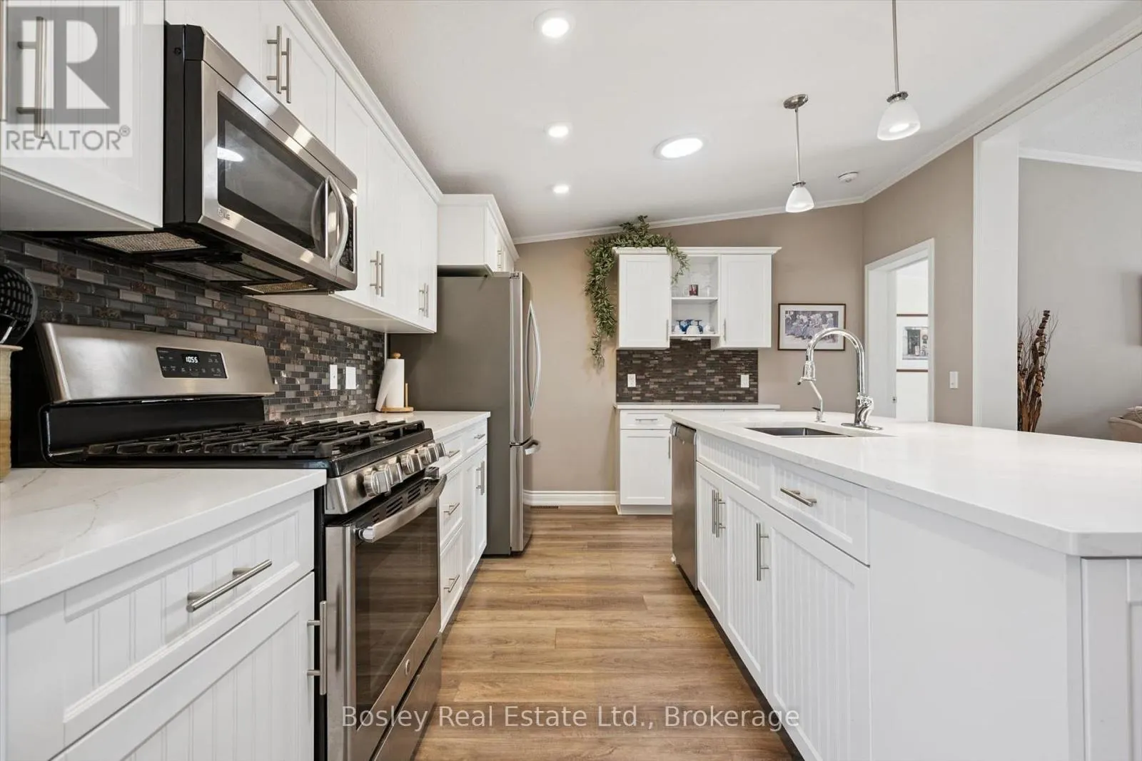 7 SUMAC STREET