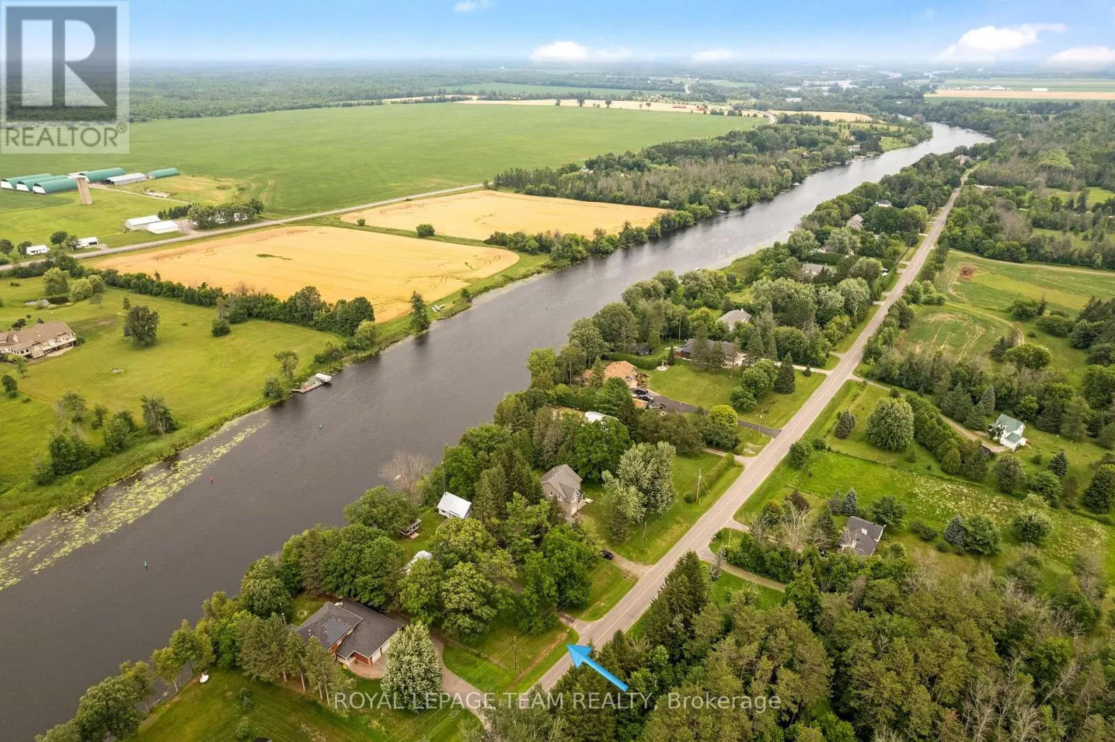 715 RIVER ROAD