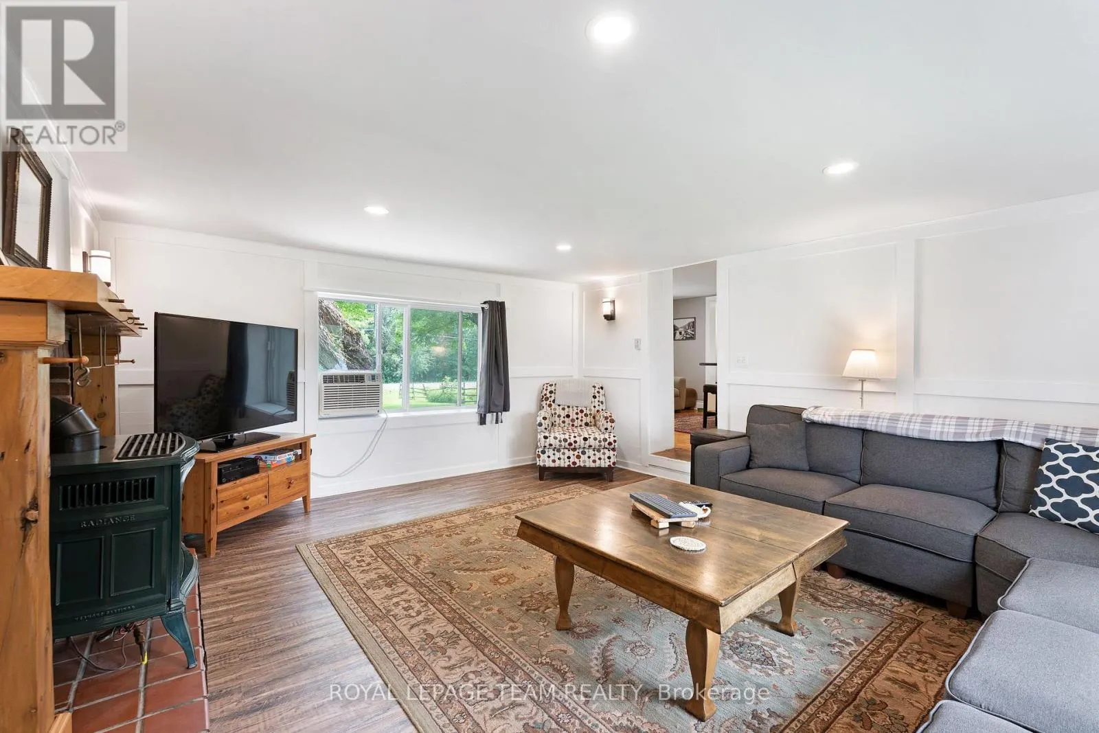 715 RIVER ROAD