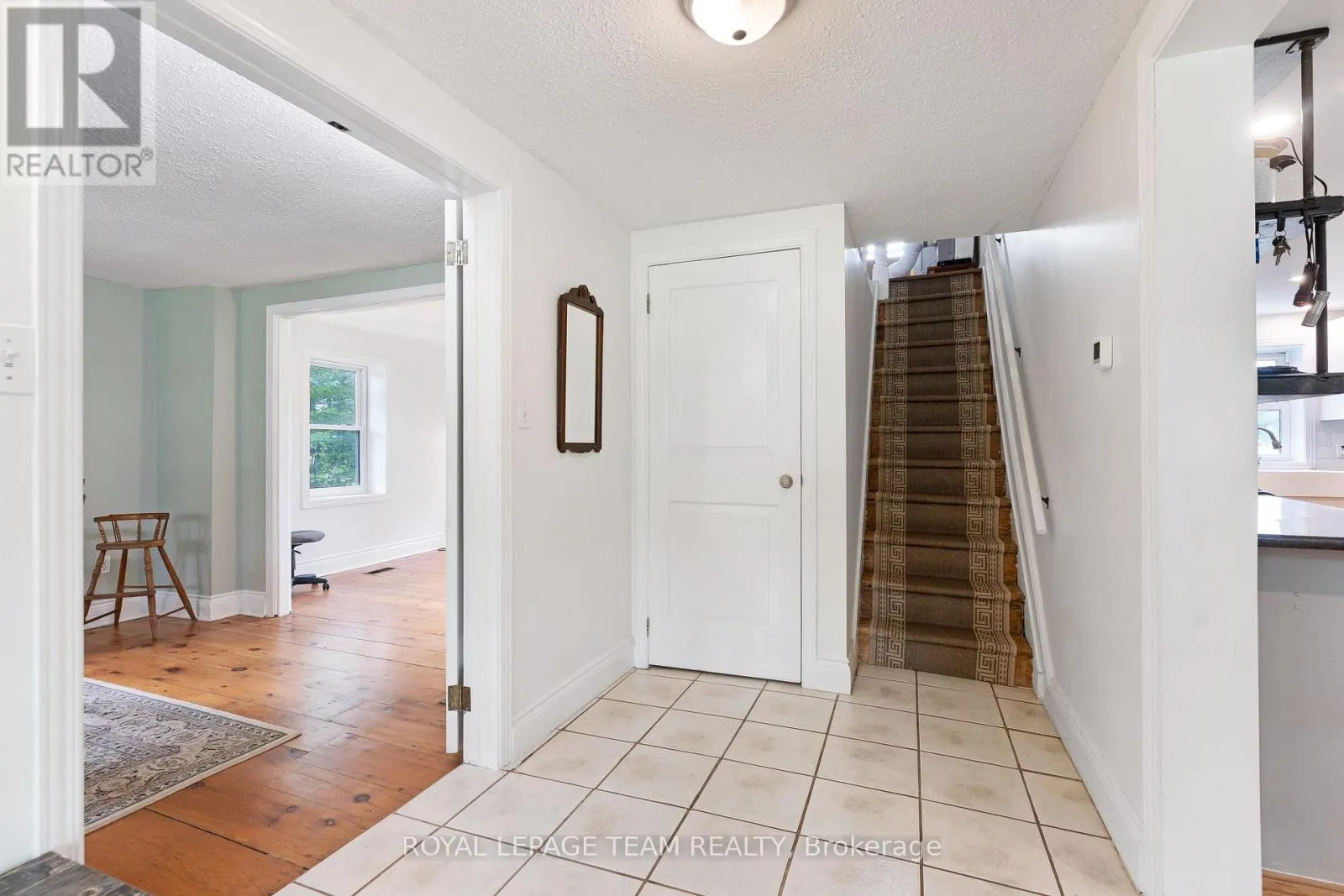 715 RIVER ROAD