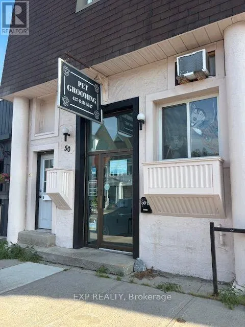 50 MADAWASKA STREET W