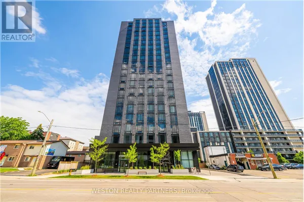 233 - 145 COLUMBIA STREET W