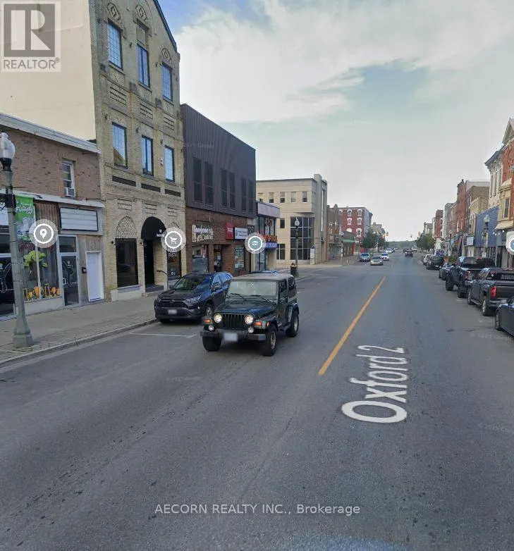 422 DUNDAS STREET