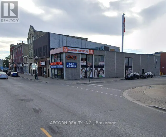 422 DUNDAS STREET