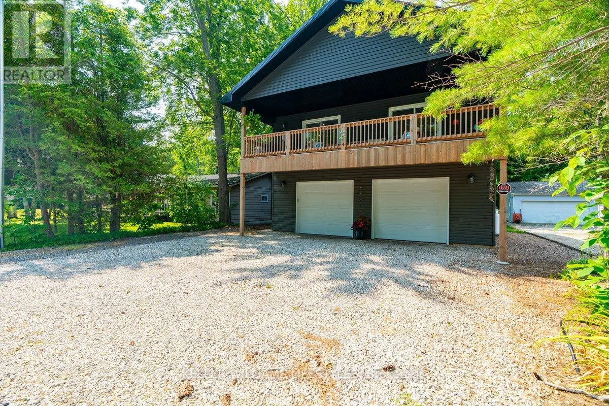 9904 LAKE ROAD