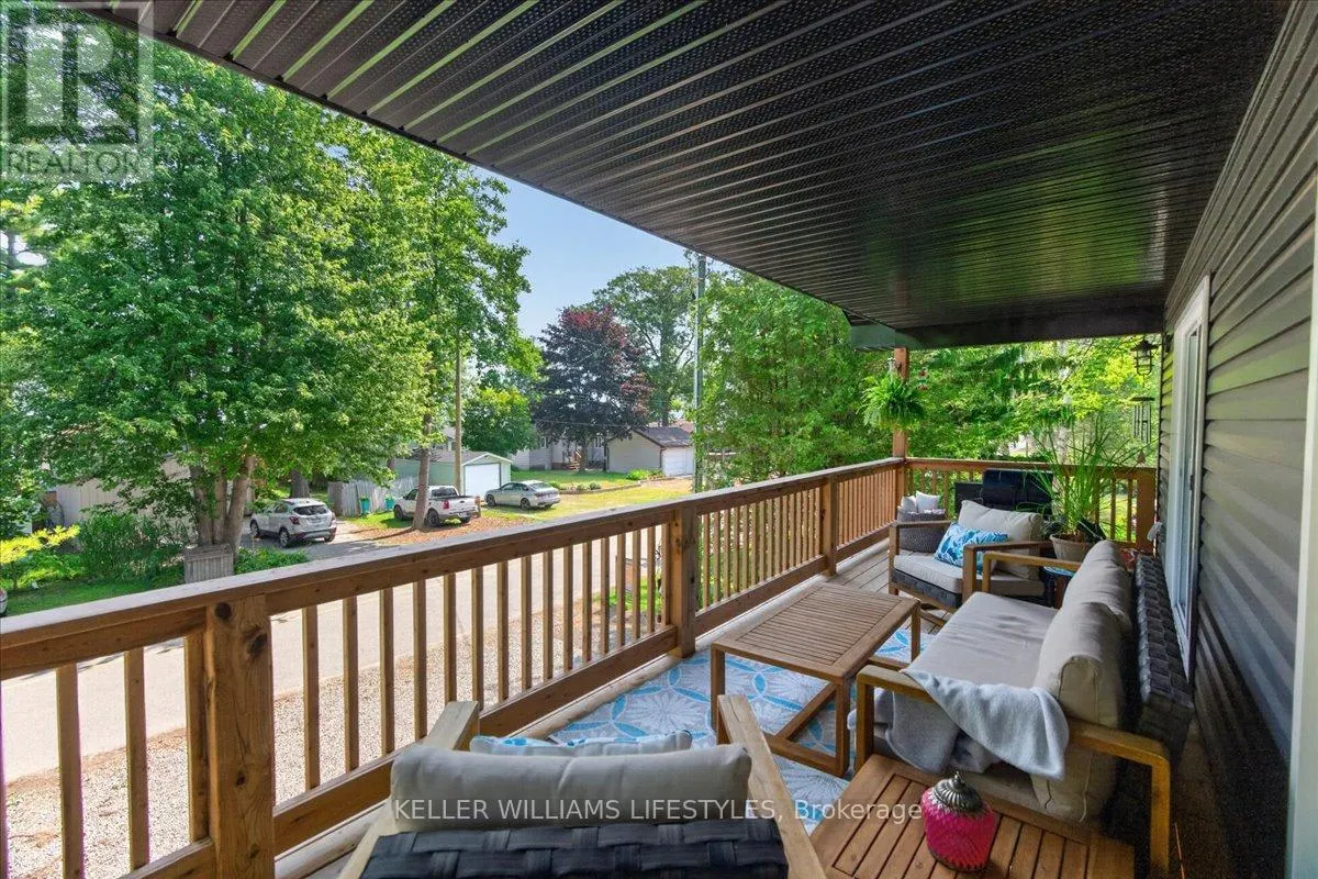 9904 LAKE ROAD