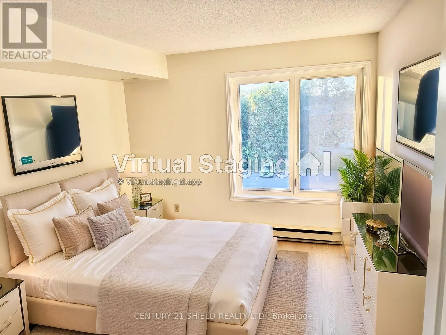405 - 121 WATER STREET W