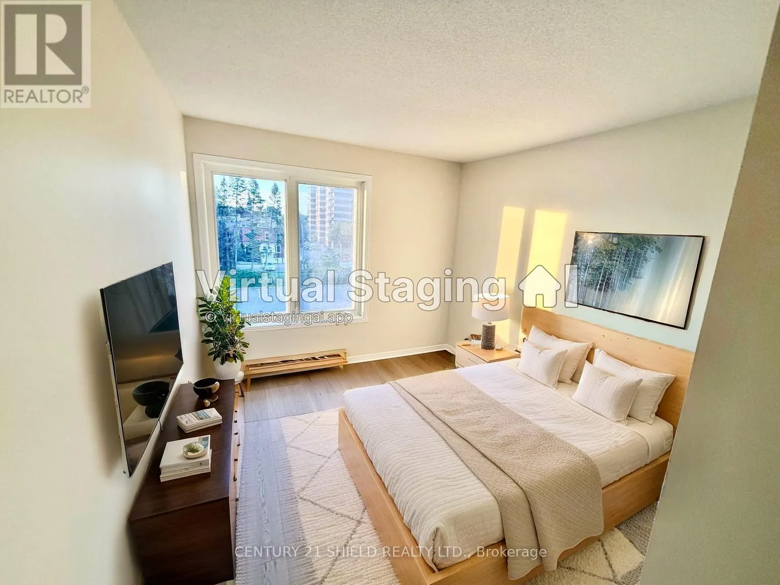 405 - 121 WATER STREET W