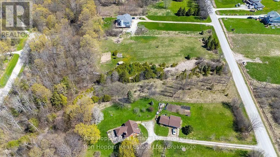 PT LT 17-18 CON , MEAFORD CONCESSION RD A