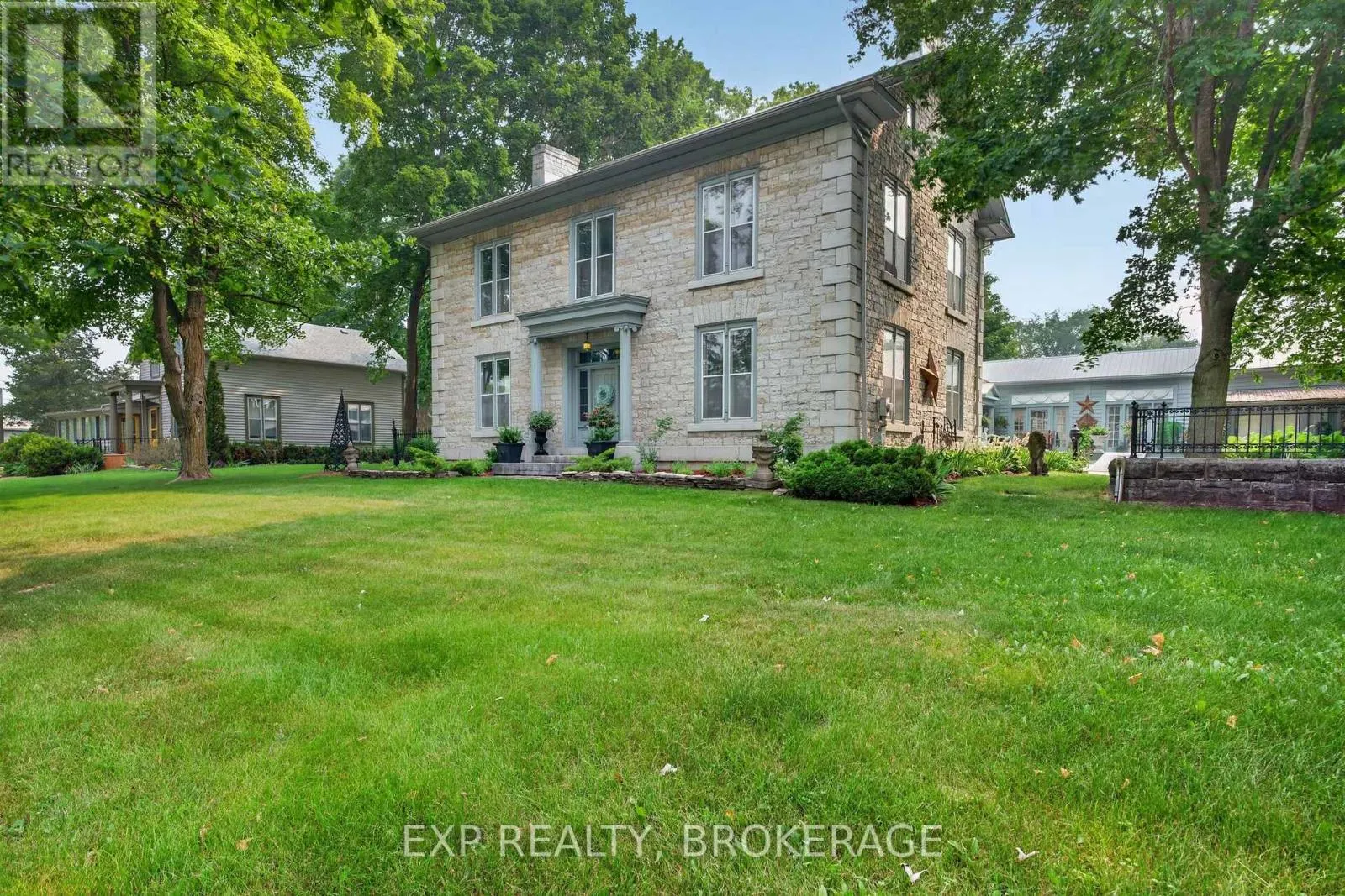 316 & 310 COLEBROOK ROAD