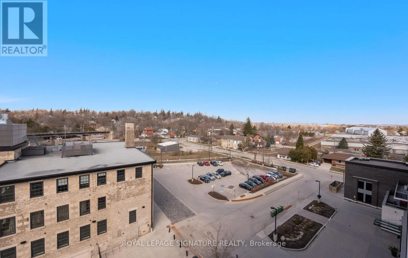 706 - 53 ARTHUR STREET S