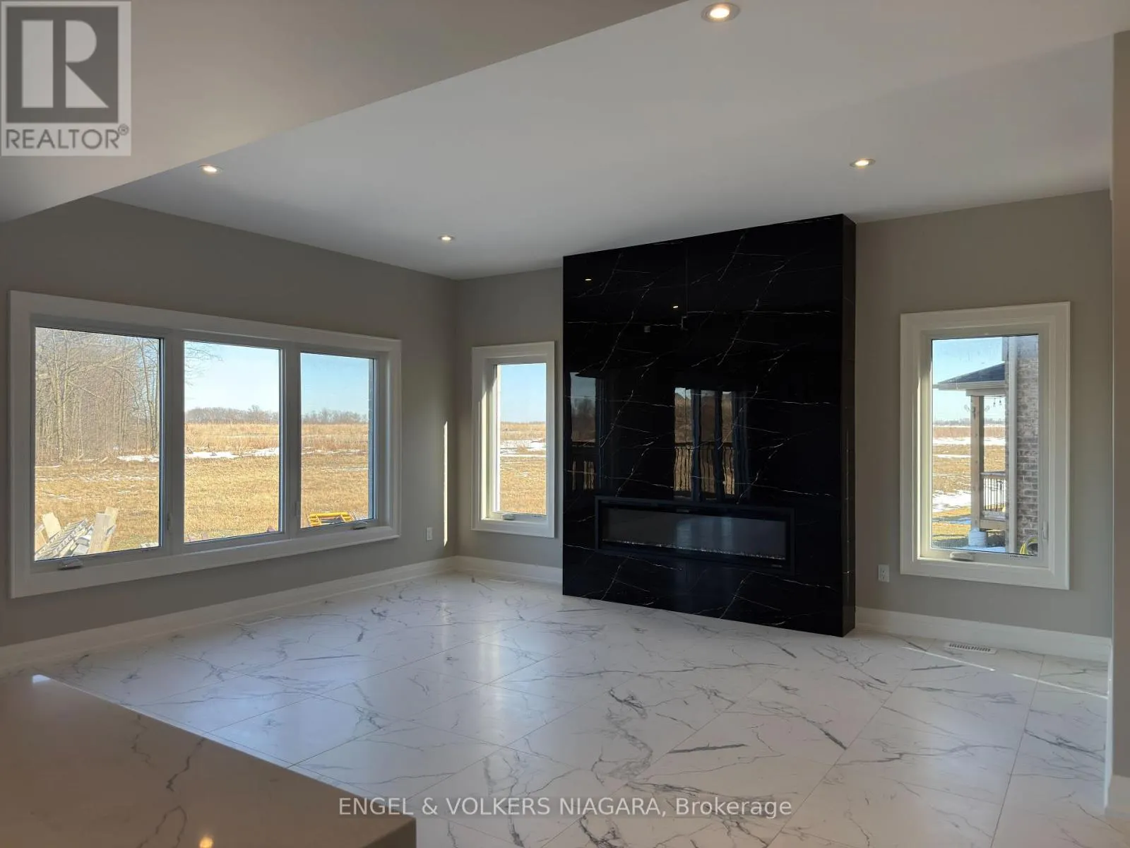 25 ELVIRA WAY