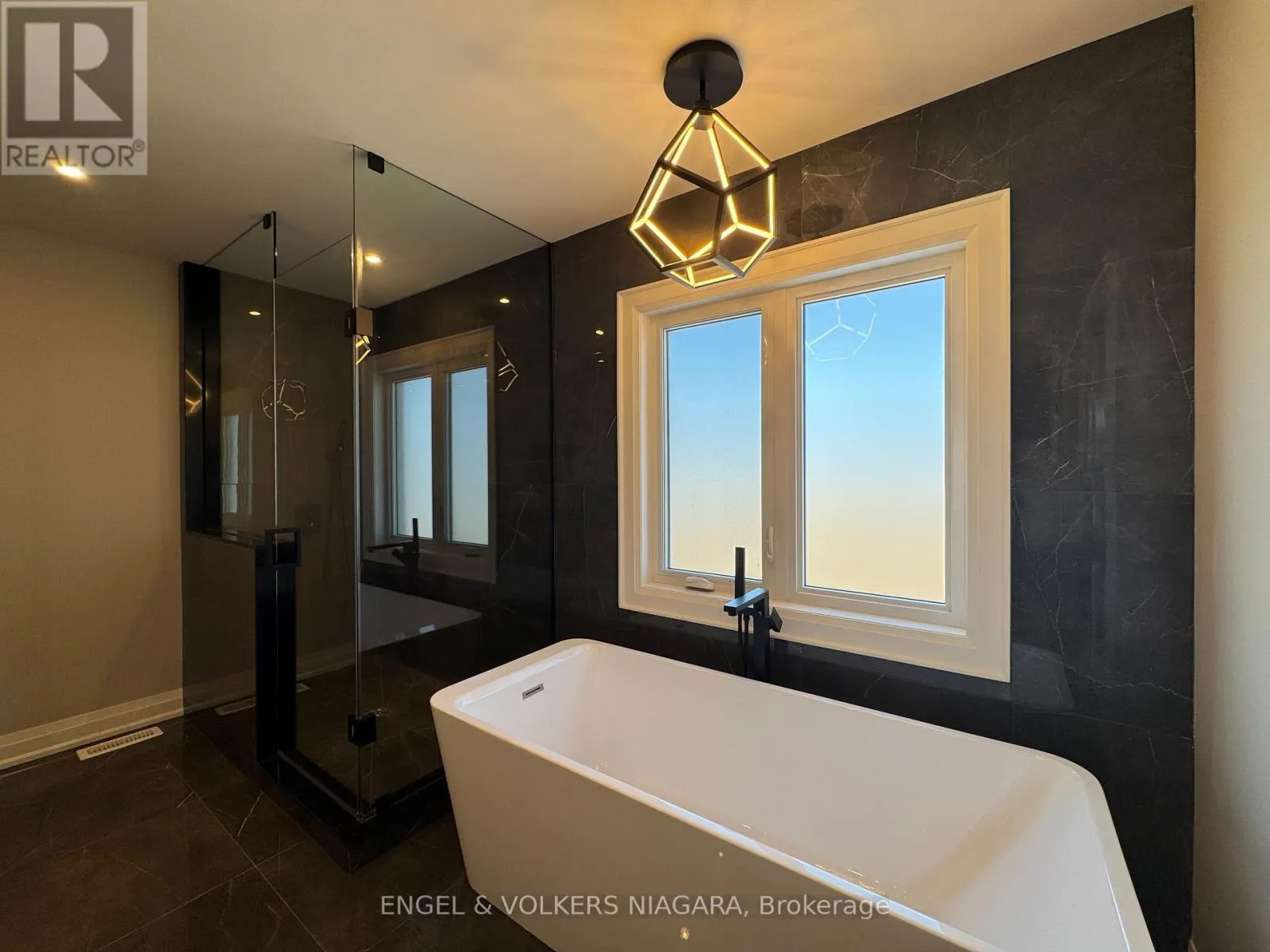 25 ELVIRA WAY