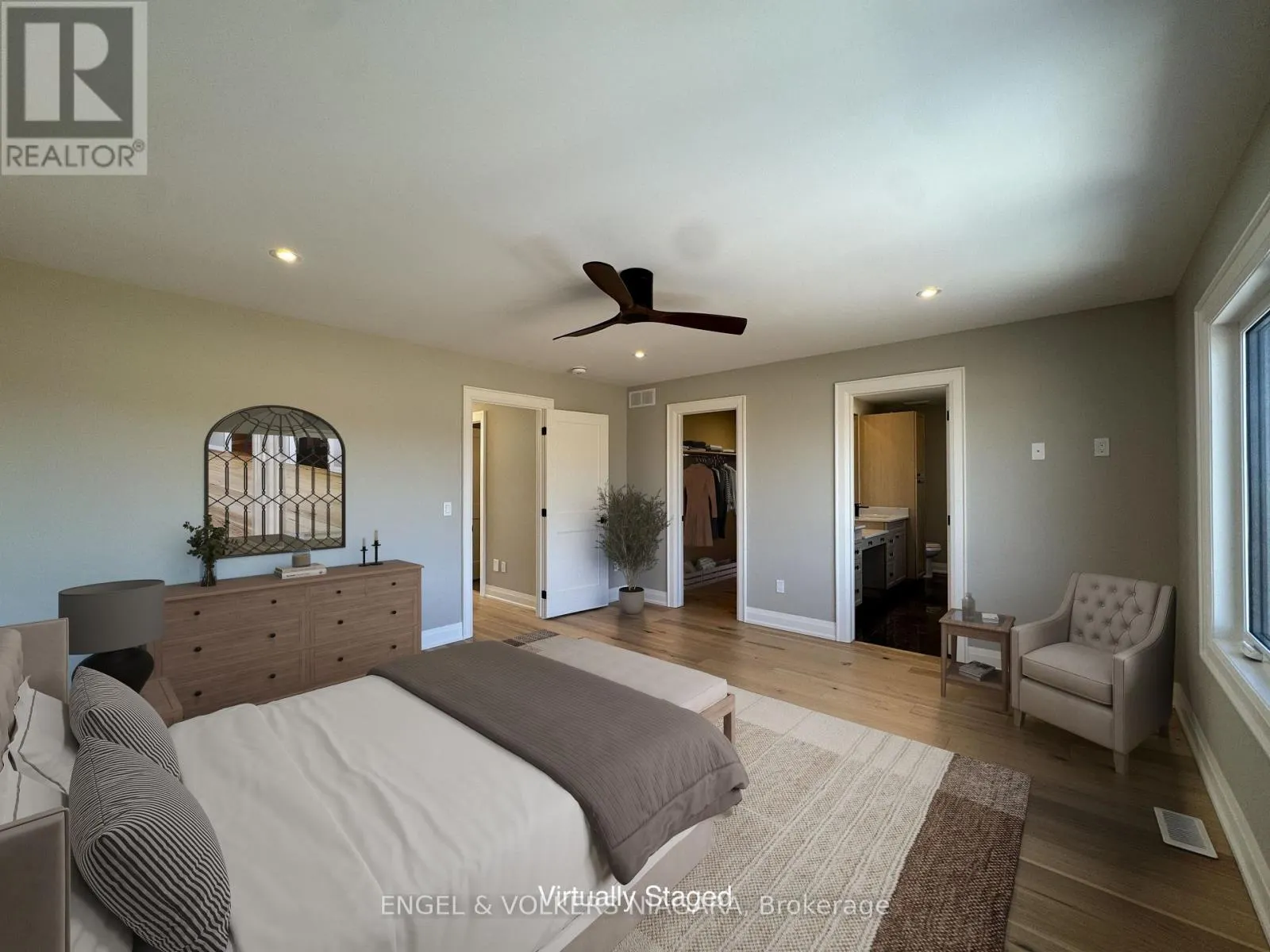 25 ELVIRA WAY