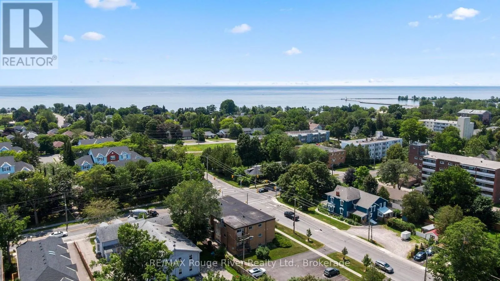 11 - 242 DARCY STREET #11