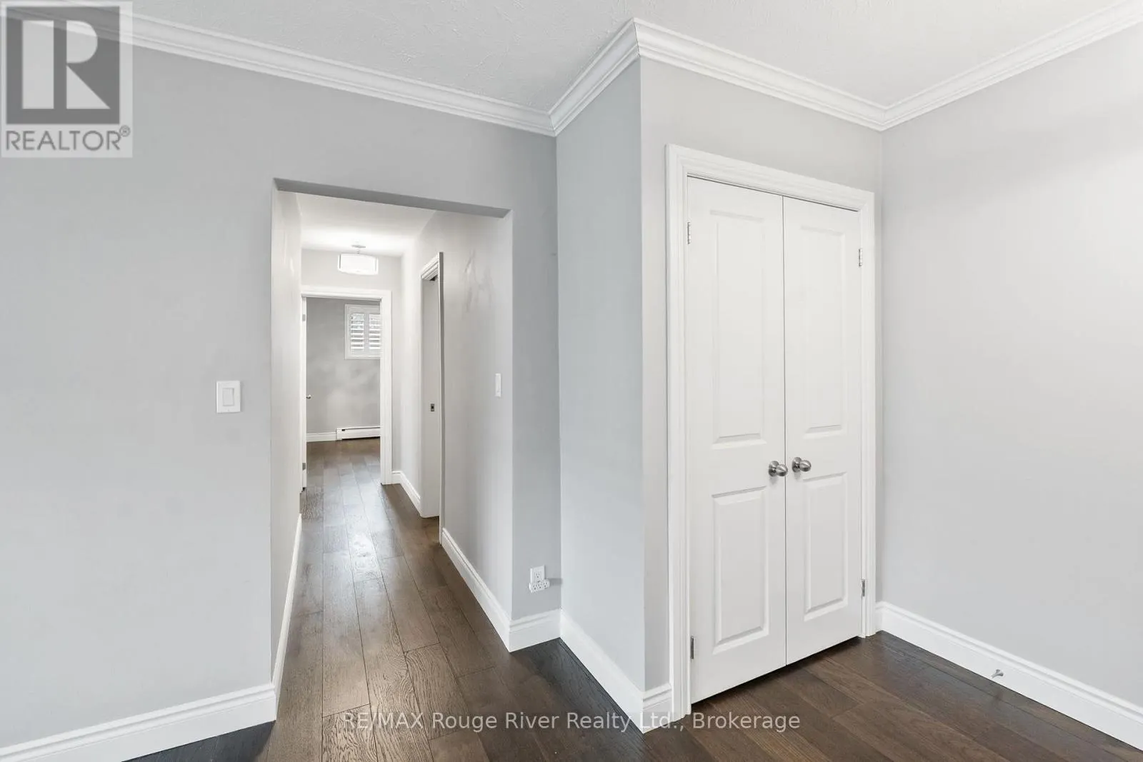 11 - 242 DARCY STREET #11