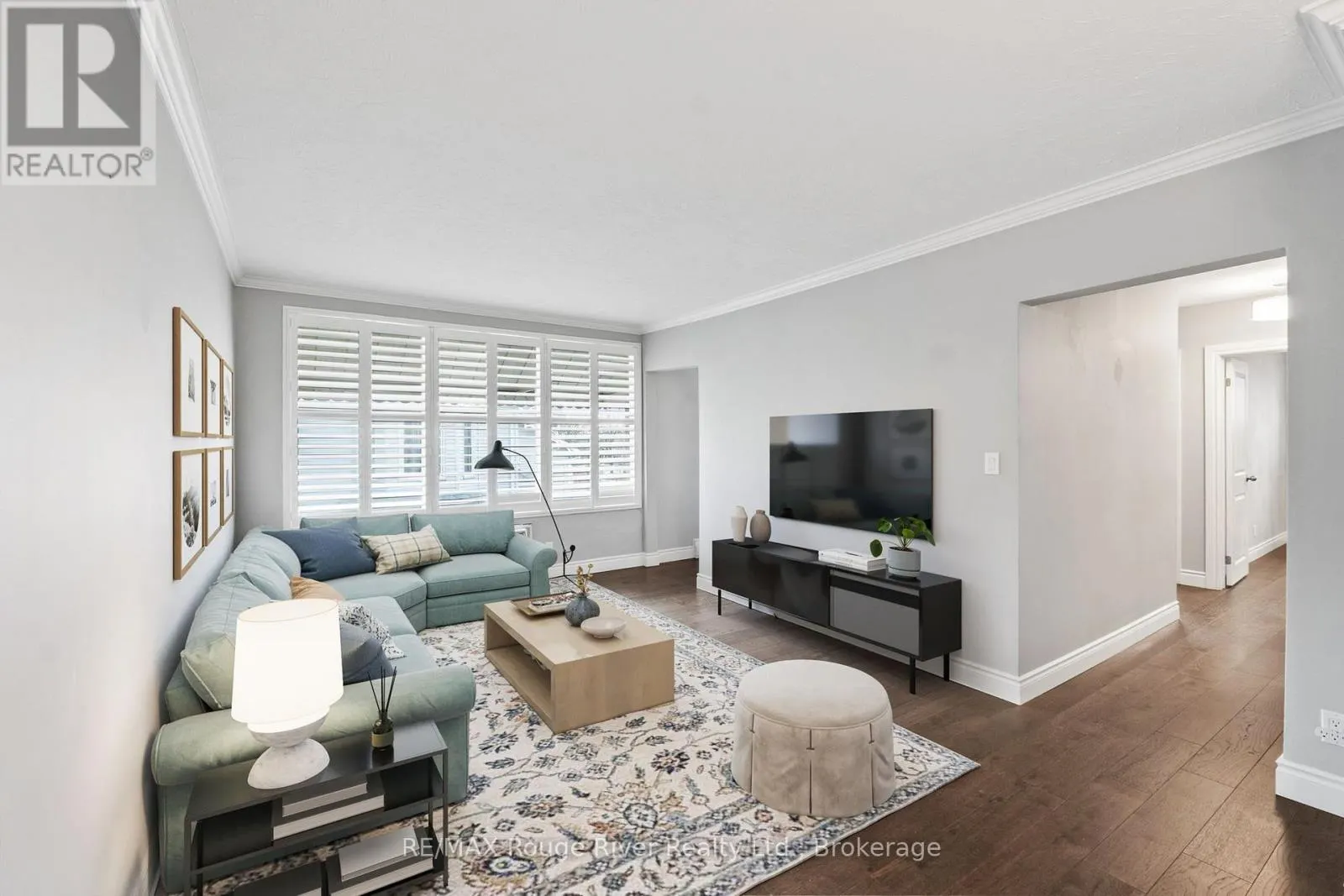 11 - 242 DARCY STREET #11