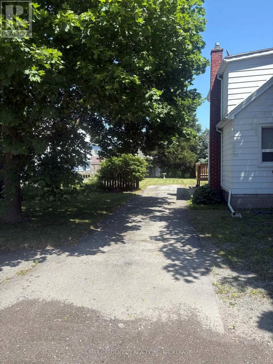 40 OAKWOOD STREET