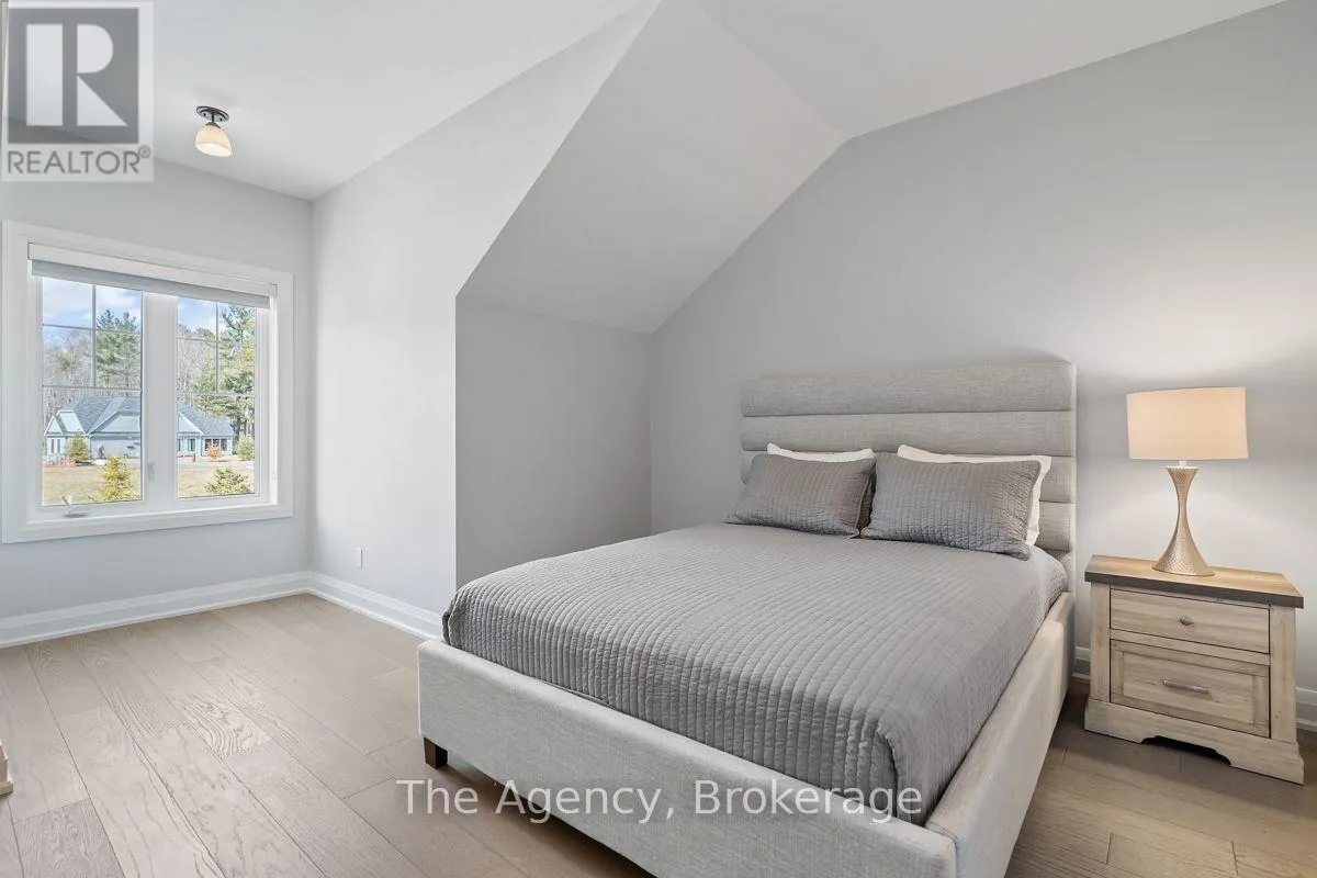 39 - 2054 PENINSULA ROAD #39
