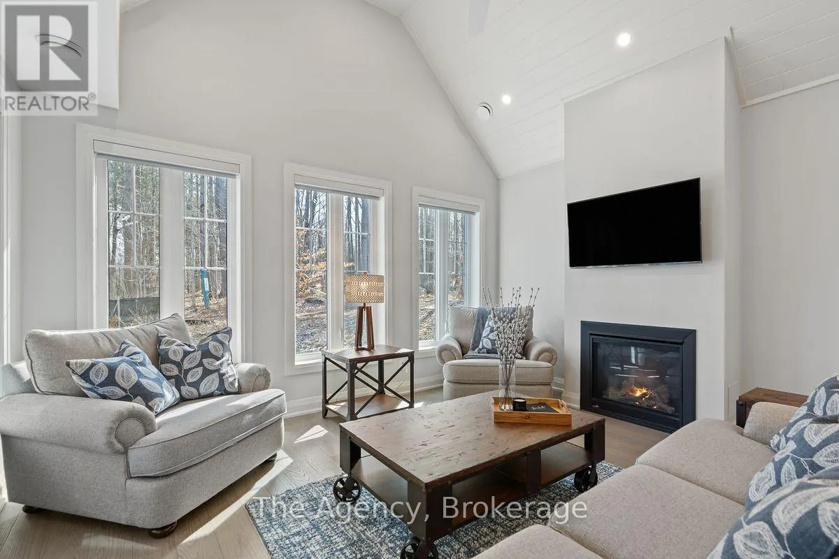 39 - 2054 PENINSULA ROAD #39