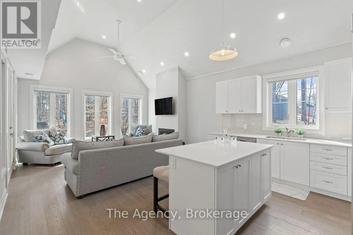 39 - 2054 PENINSULA ROAD #39