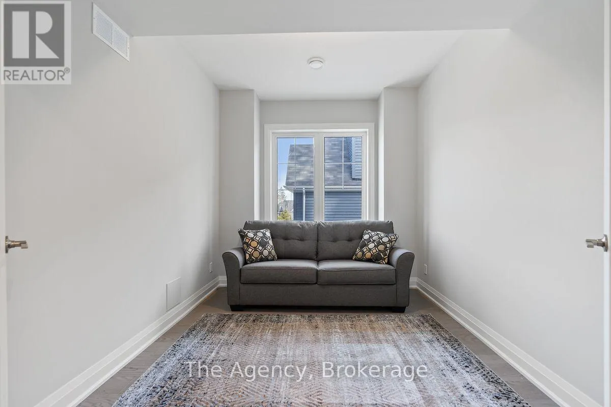39 - 2054 PENINSULA ROAD #39
