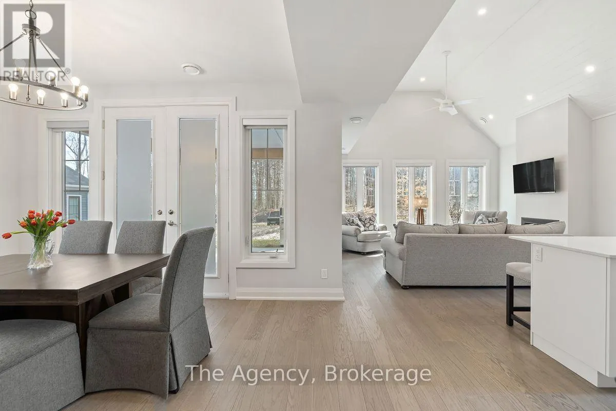 39 - 2054 PENINSULA ROAD #39