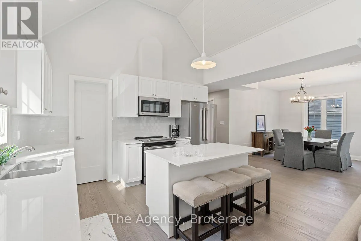 39 - 2054 PENINSULA ROAD #39