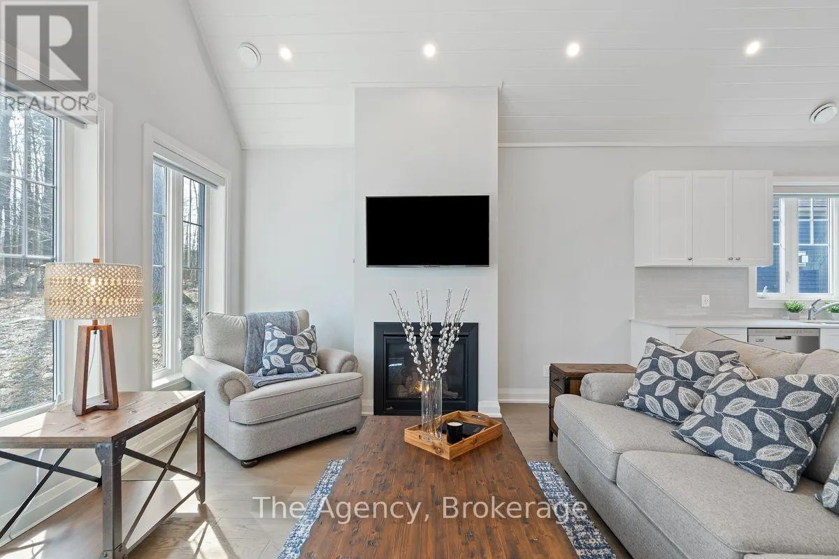 39 - 2054 PENINSULA ROAD #39