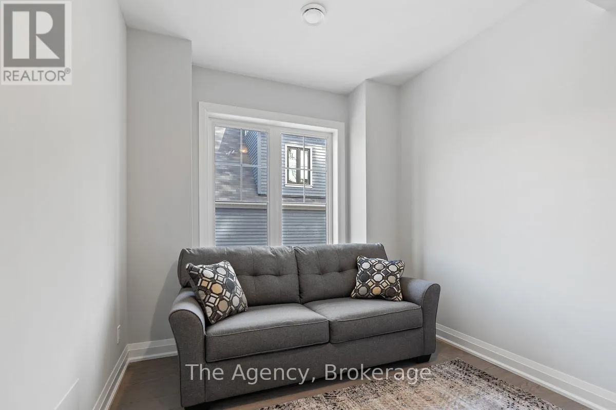 39 - 2054 PENINSULA ROAD #39