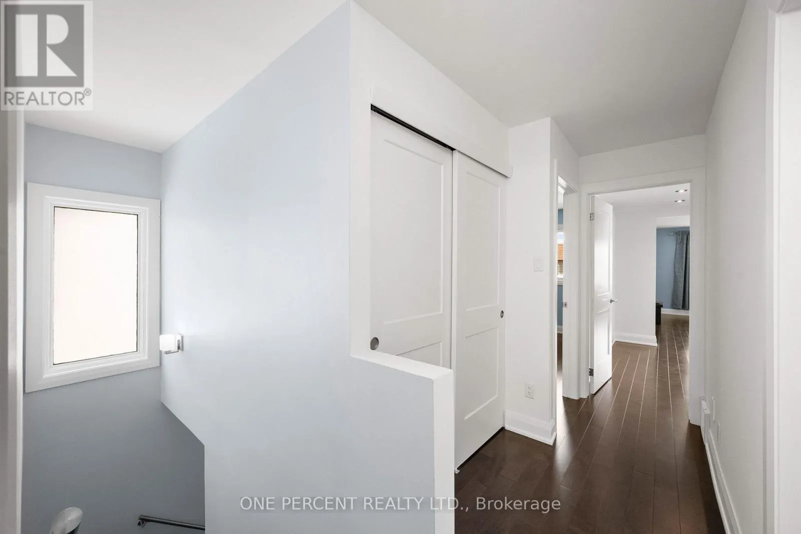 8 RASTILA CRESCENT