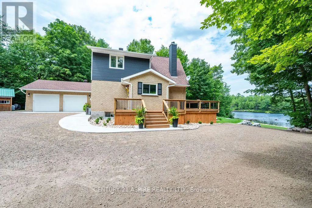 978 RANTZ ROAD