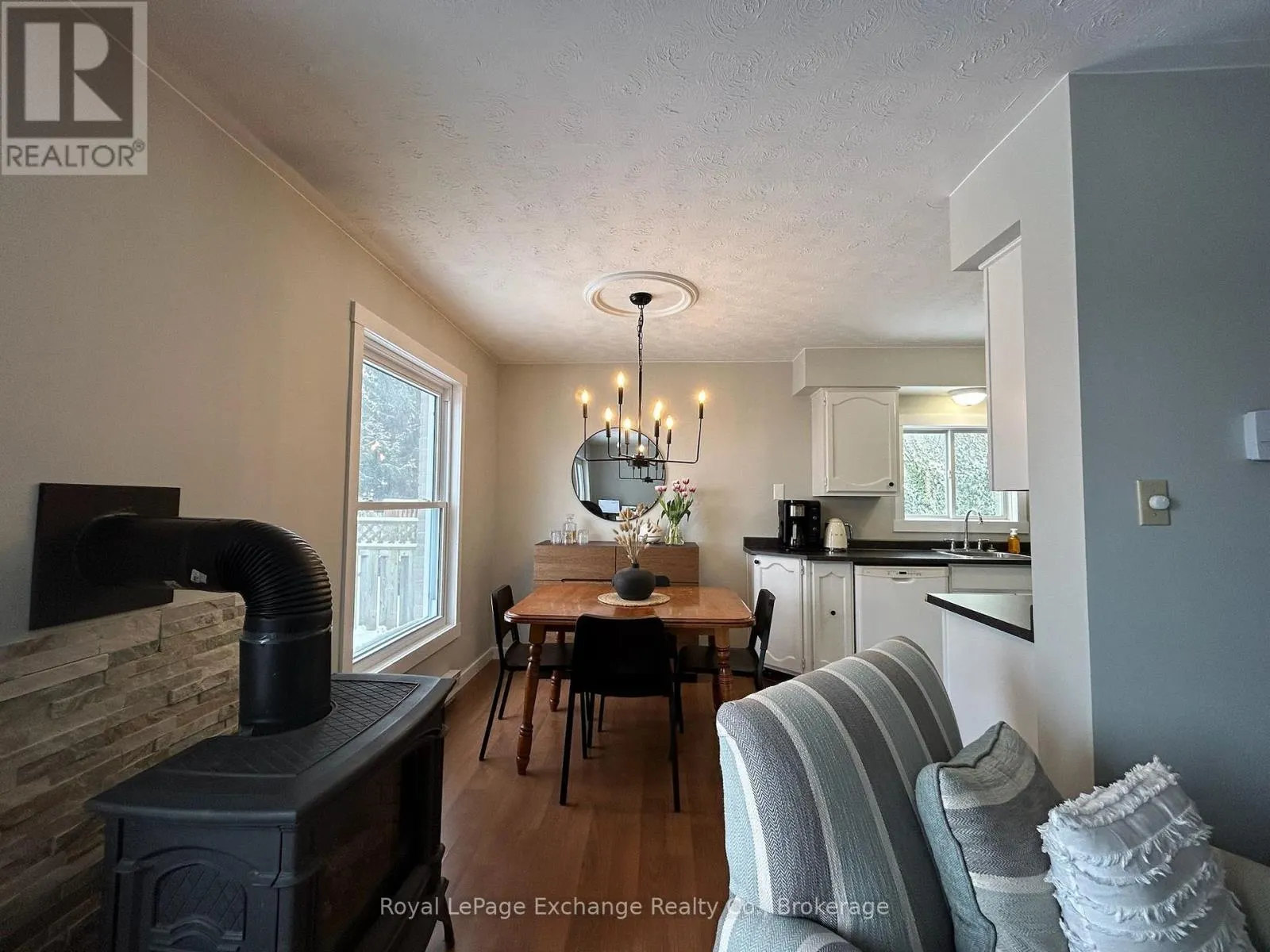 792 MACKENDRICK DRIVE