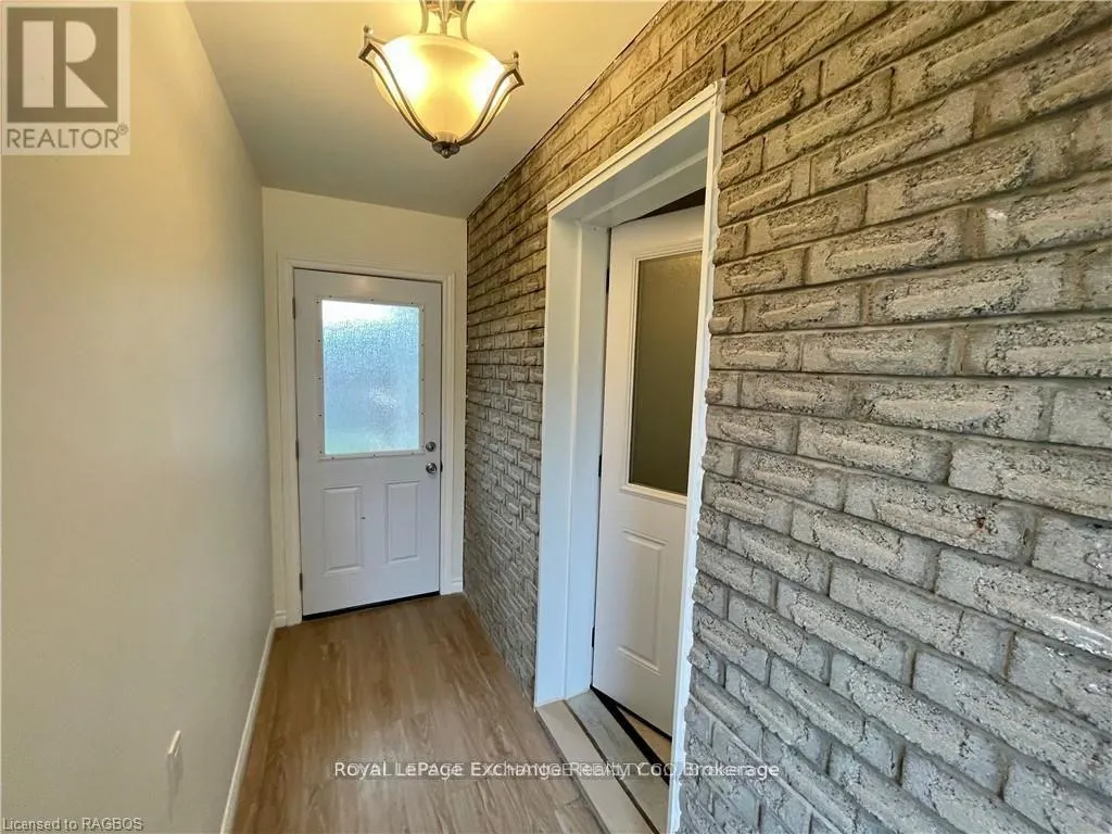 792 MACKENDRICK DRIVE