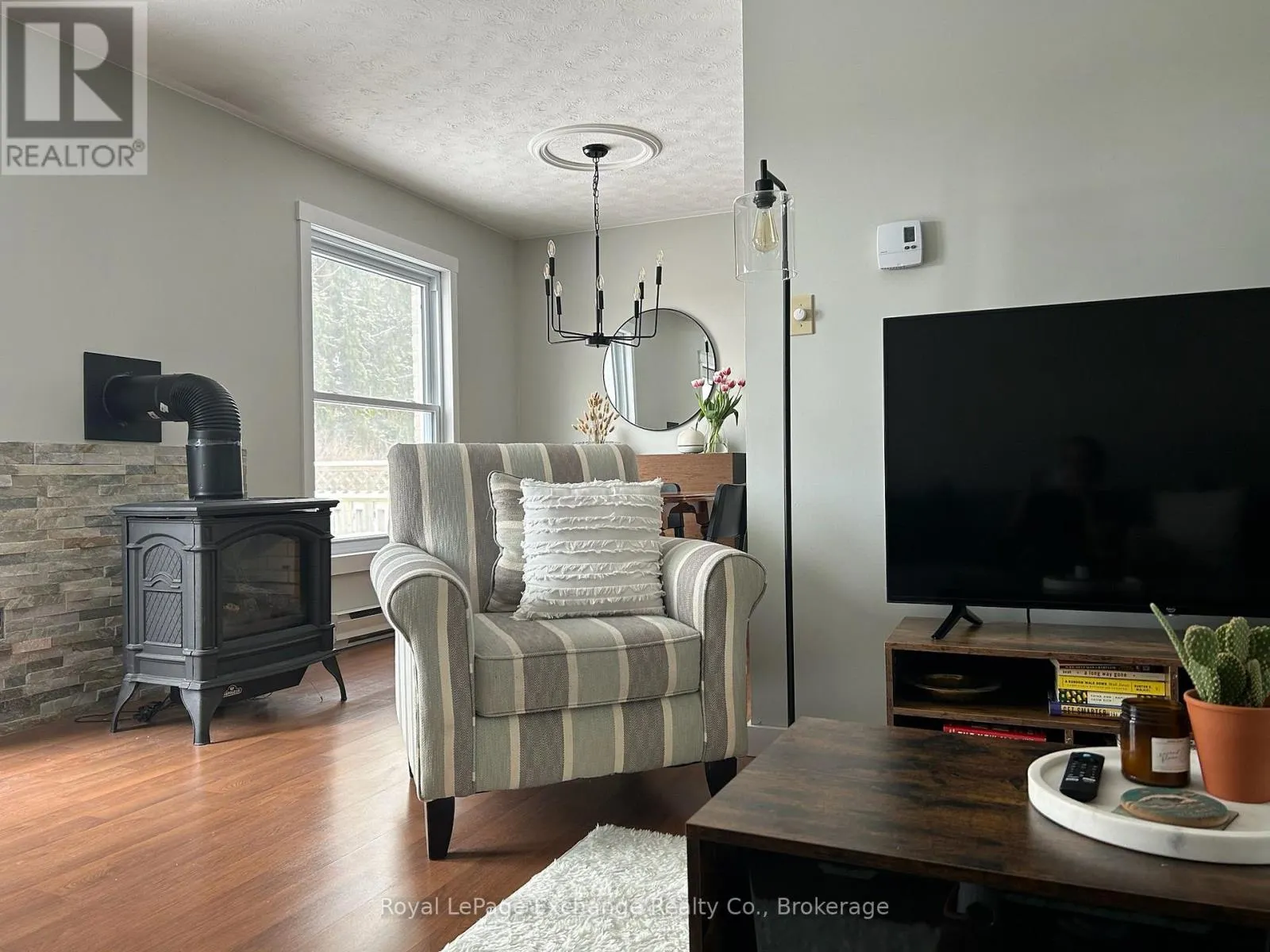 792 MACKENDRICK DRIVE