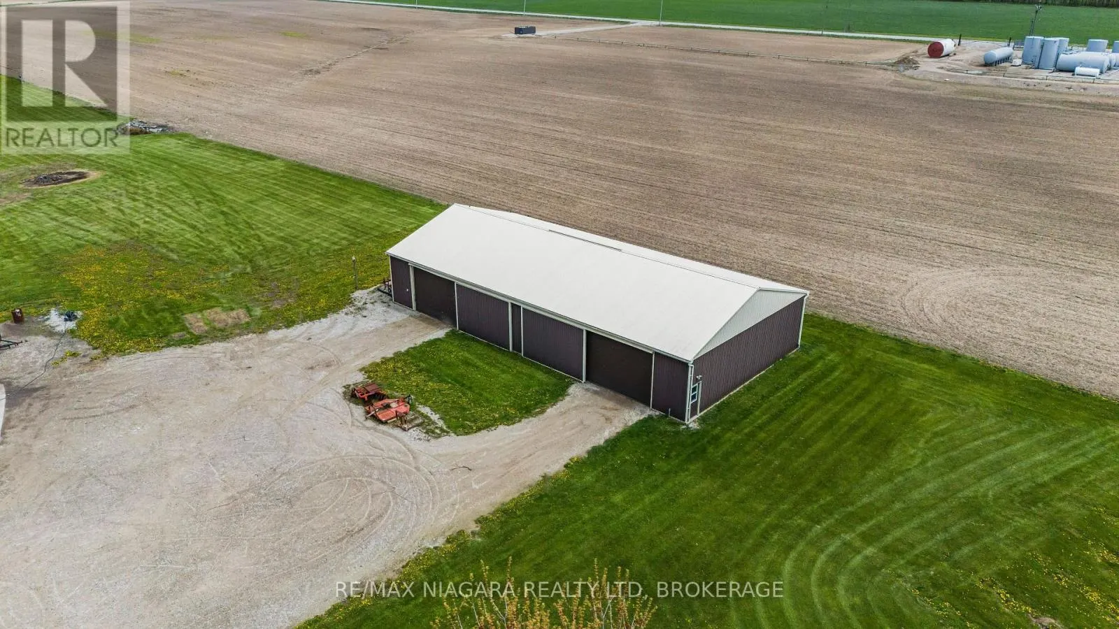 410 COUNTY RD 50 ROAD W