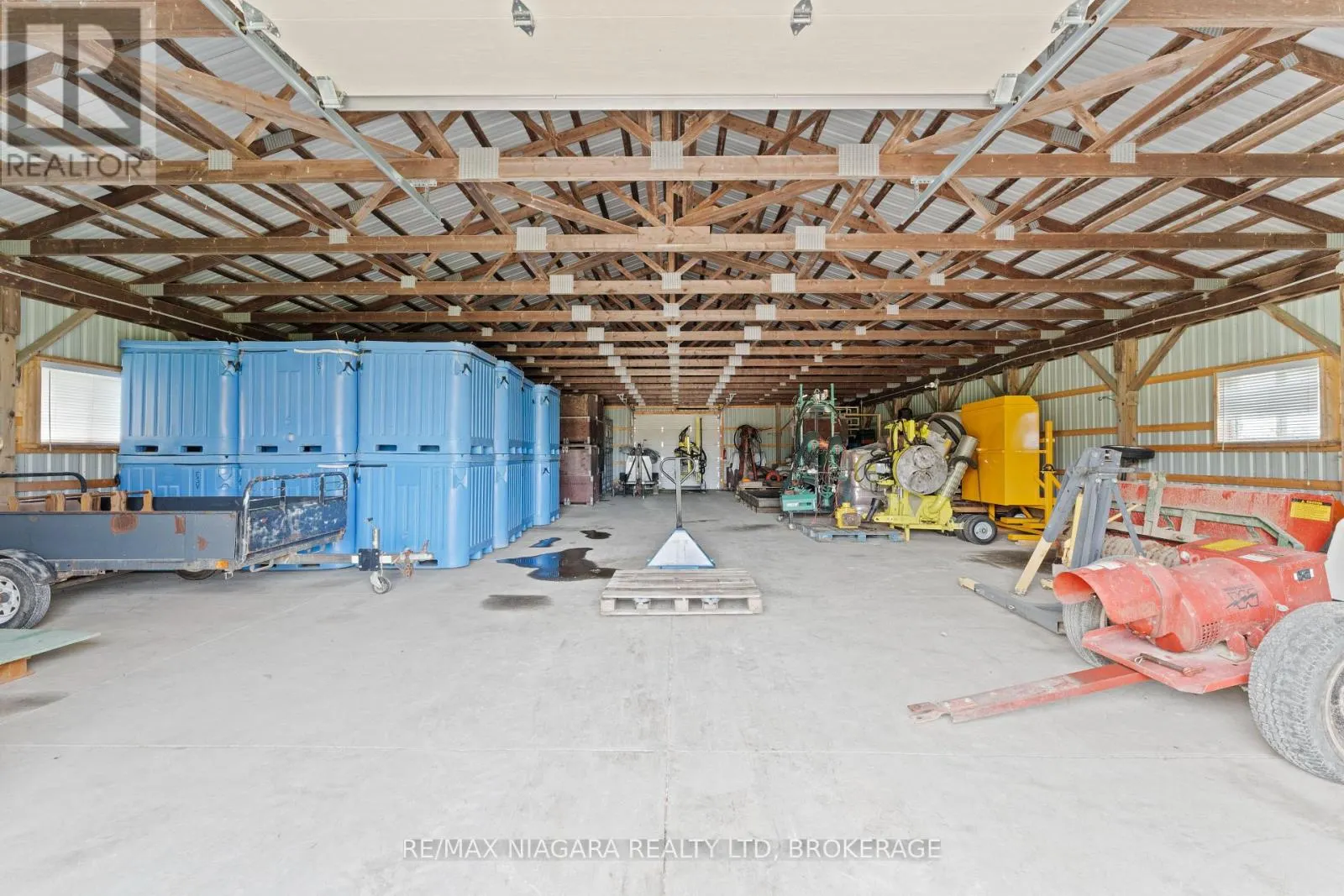 410 COUNTY RD 50 ROAD W
