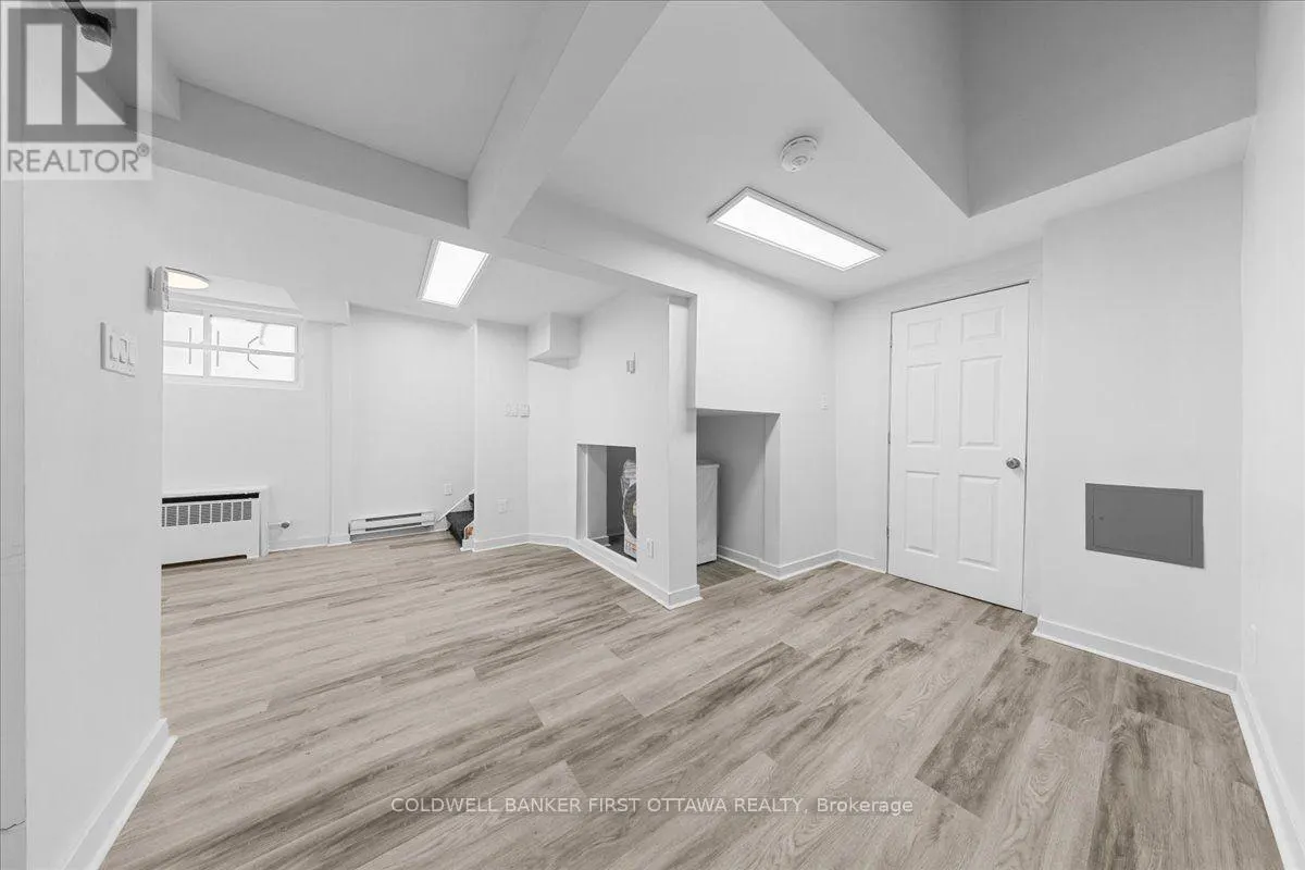 20 PRIMROSE AVENUE