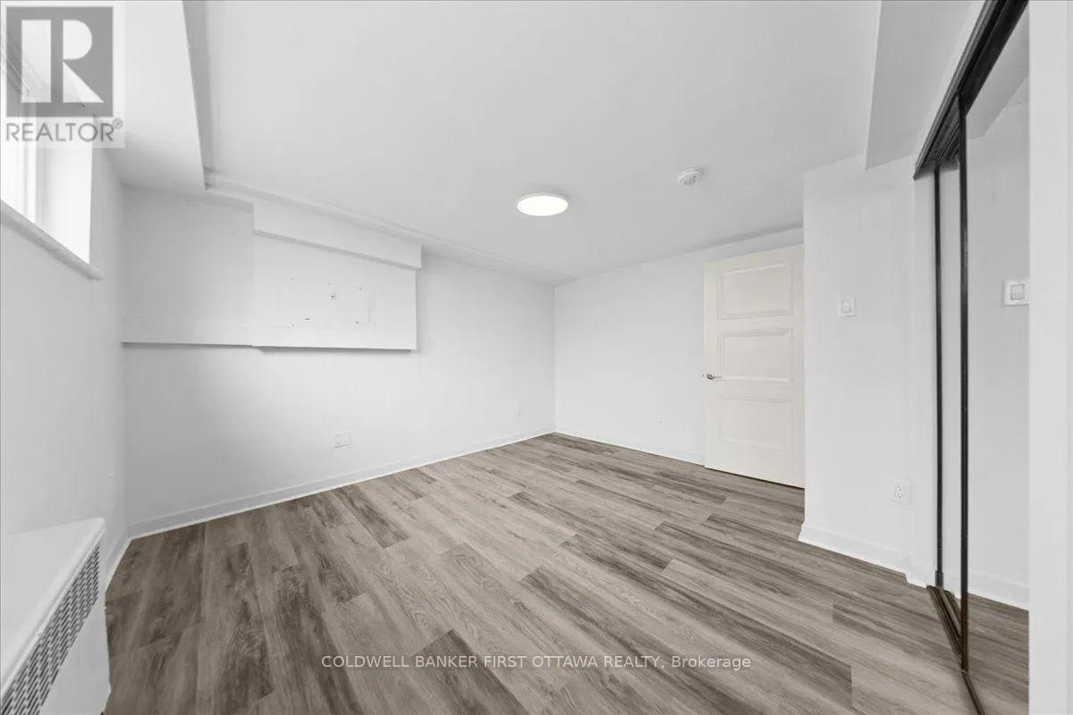 20 PRIMROSE AVENUE