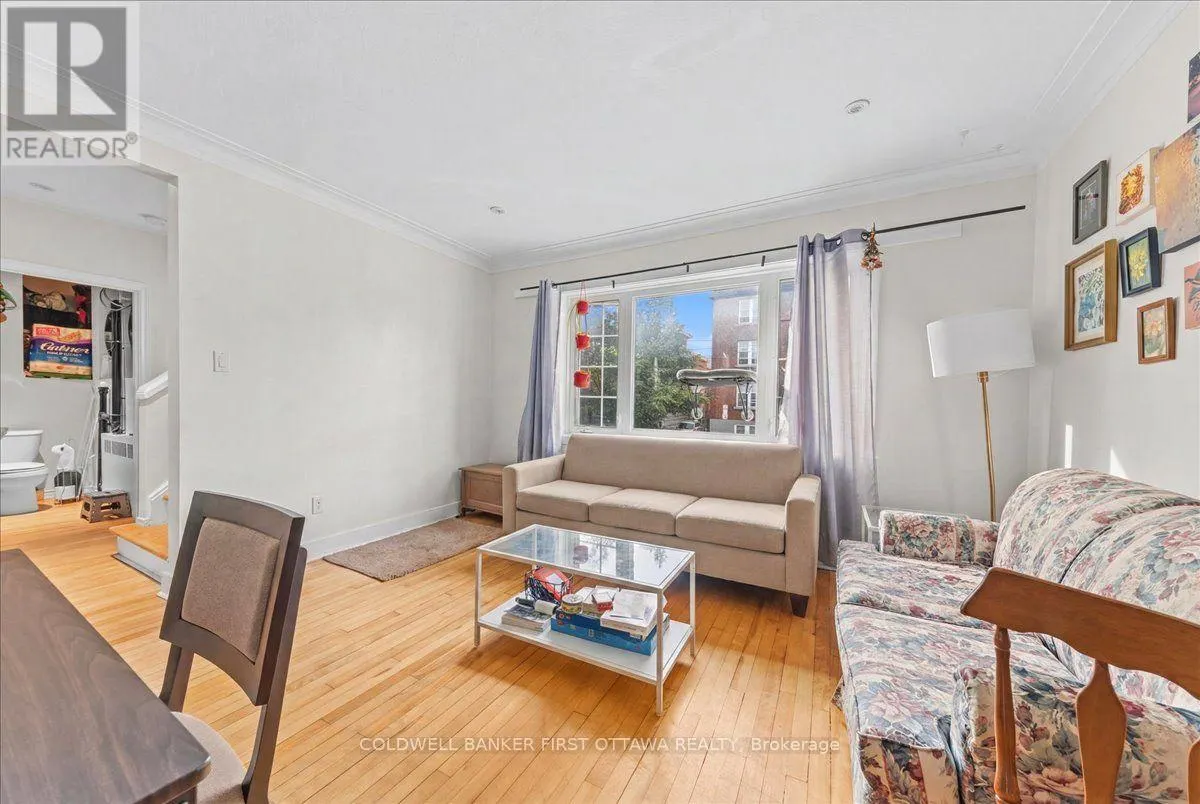 20 PRIMROSE AVENUE