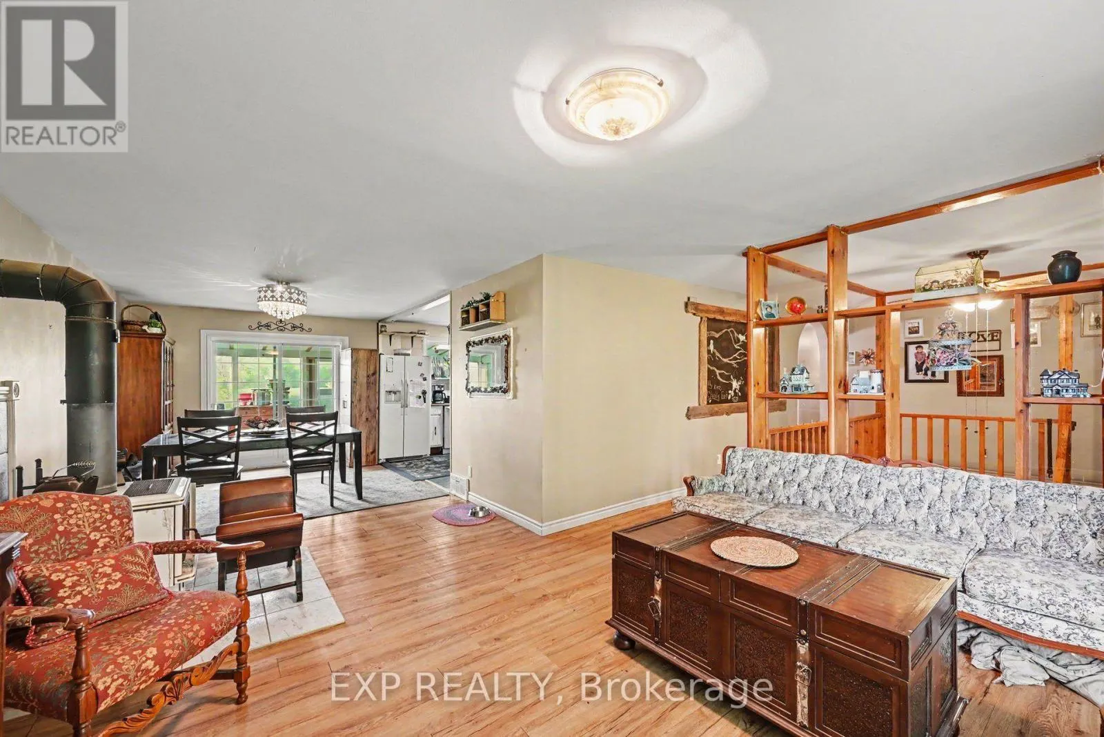 5233 3RD LINE ROAD