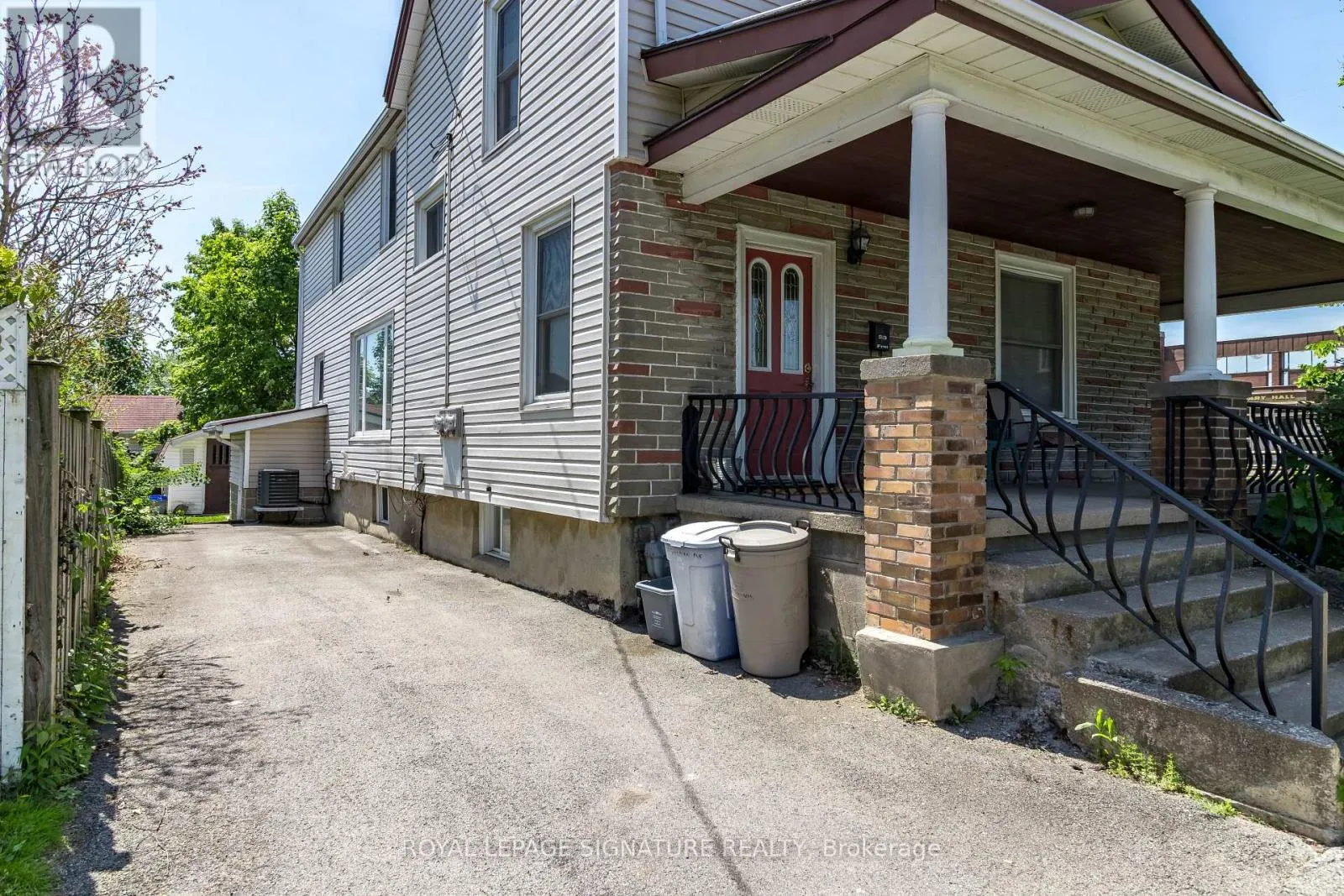 23 SULLIVAN AVENUE