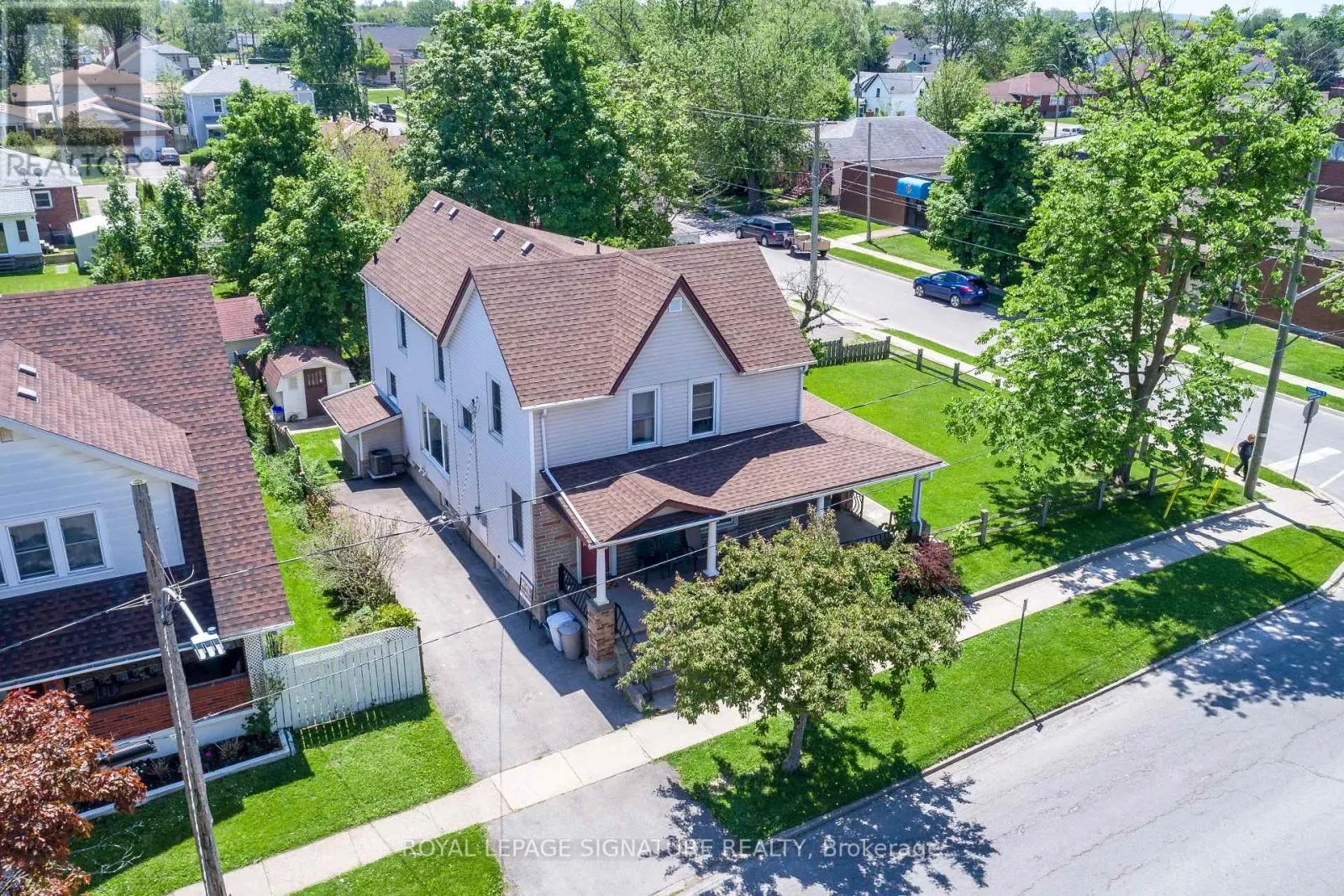 23 SULLIVAN AVENUE