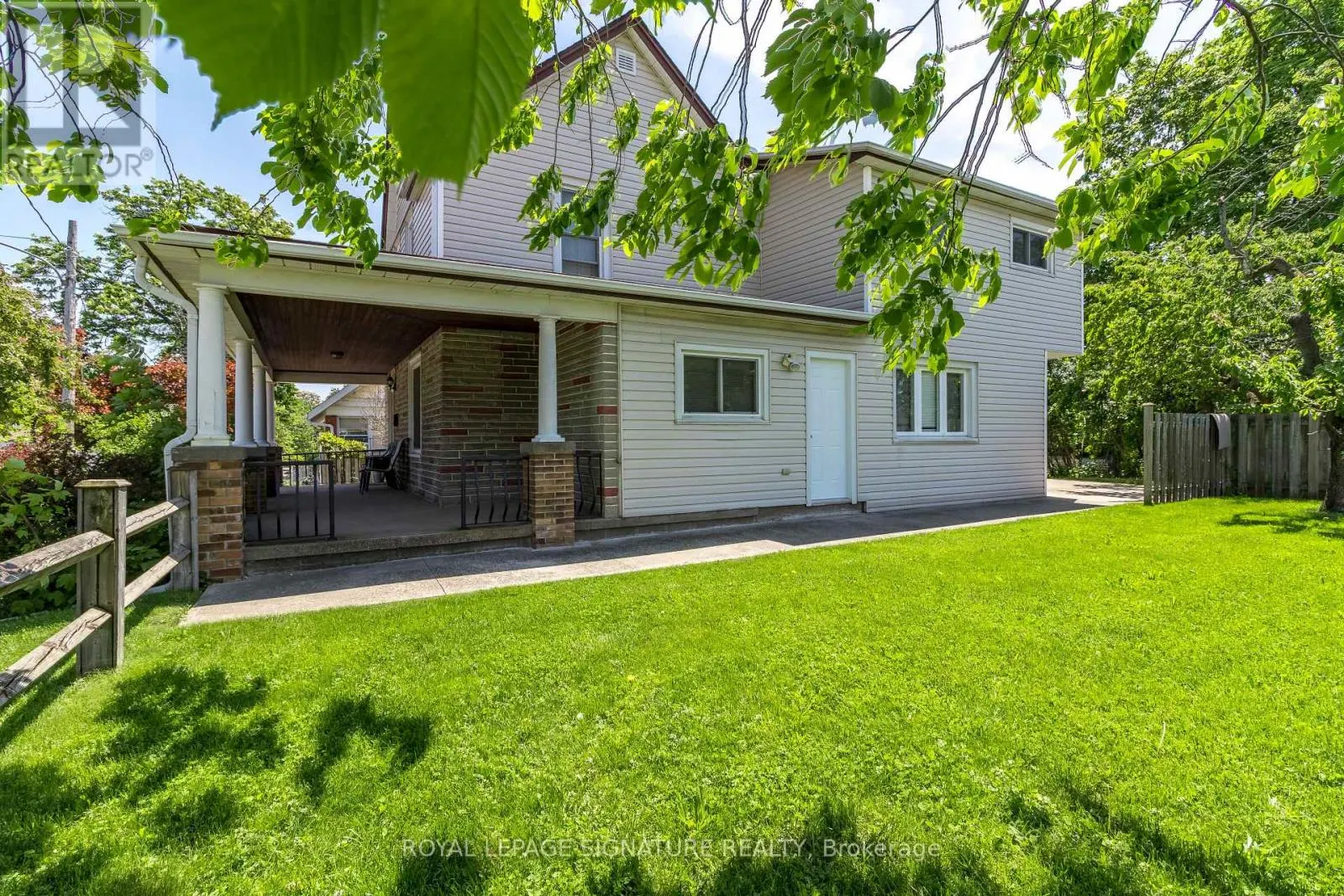 23 SULLIVAN AVENUE