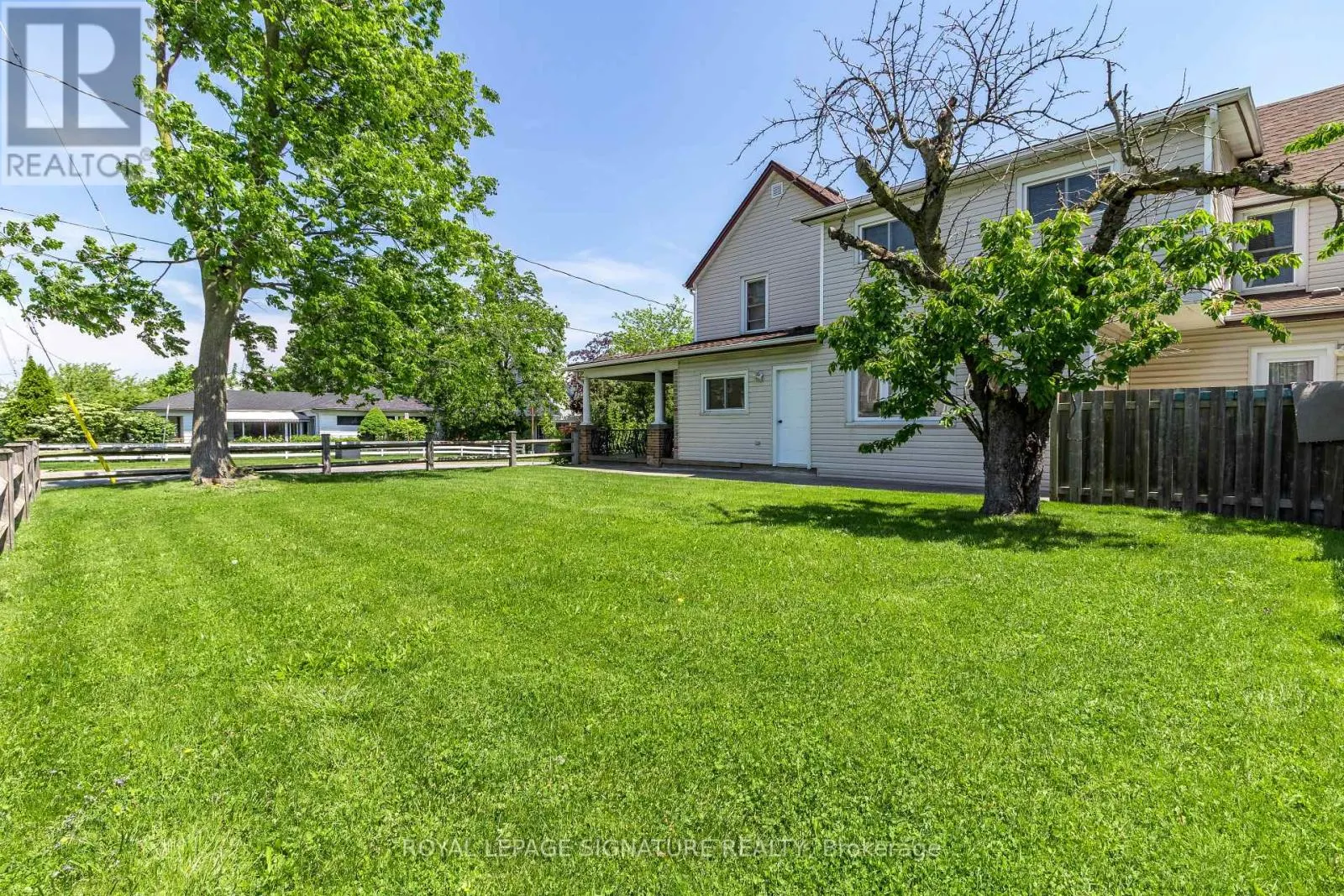 23 SULLIVAN AVENUE