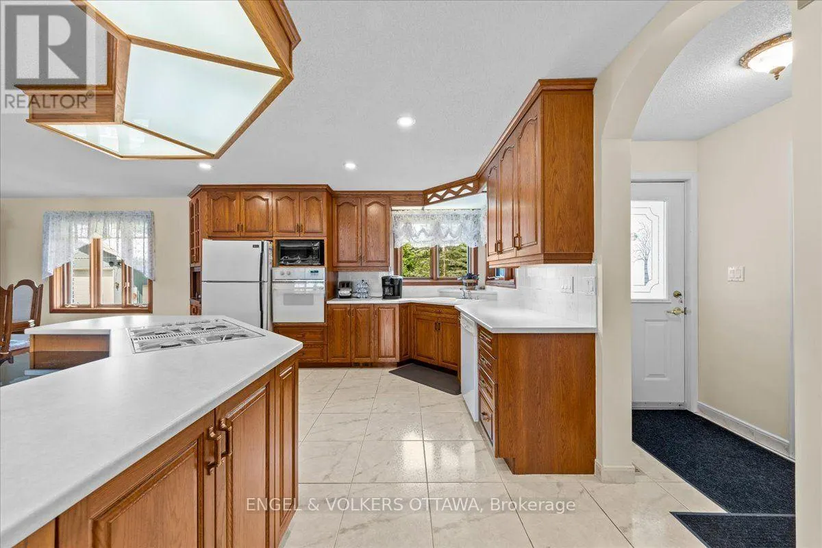 3805 BIG RIDEAU LAKE ROAD